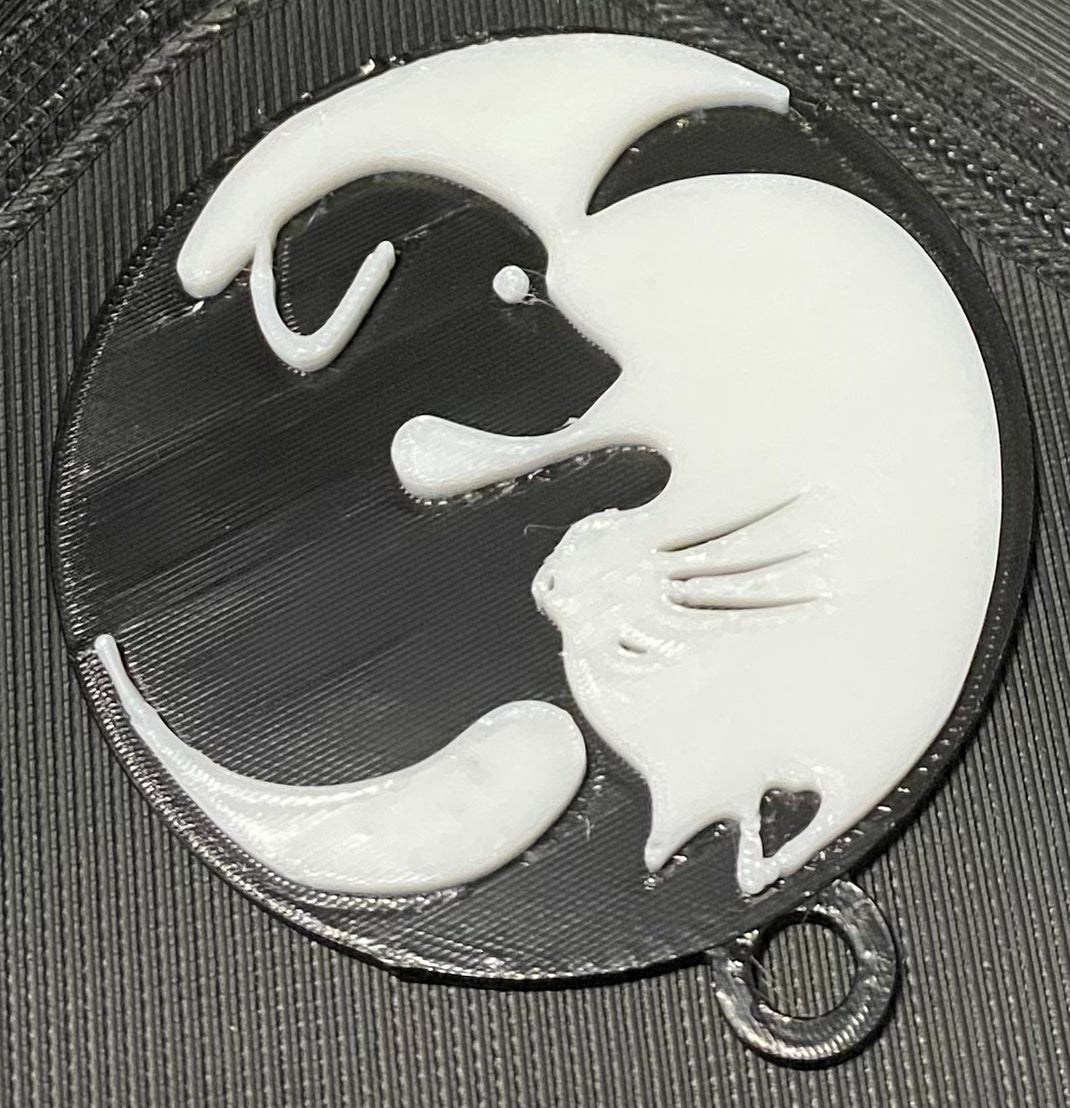 Cat & Dog Ying Yang Keyring - 45980.300 Black & White