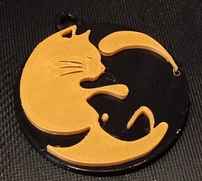 Cat & Dog Ying Yang Keyring - 45980.300 Black & Gold
